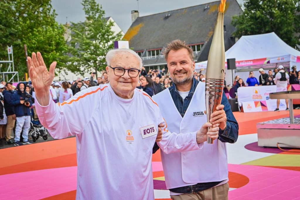 roger lebranchu flamme olympique 101 ans